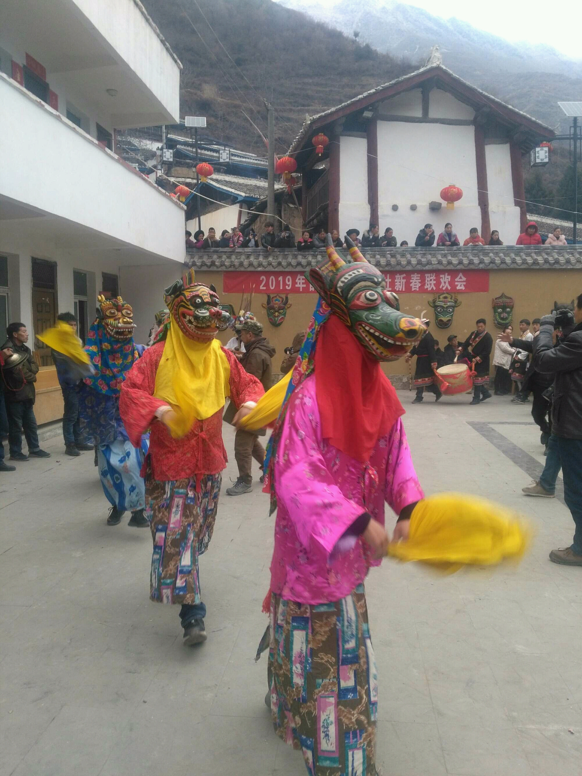 池哥广场舞视频大全,池哥白马藏族表演视频