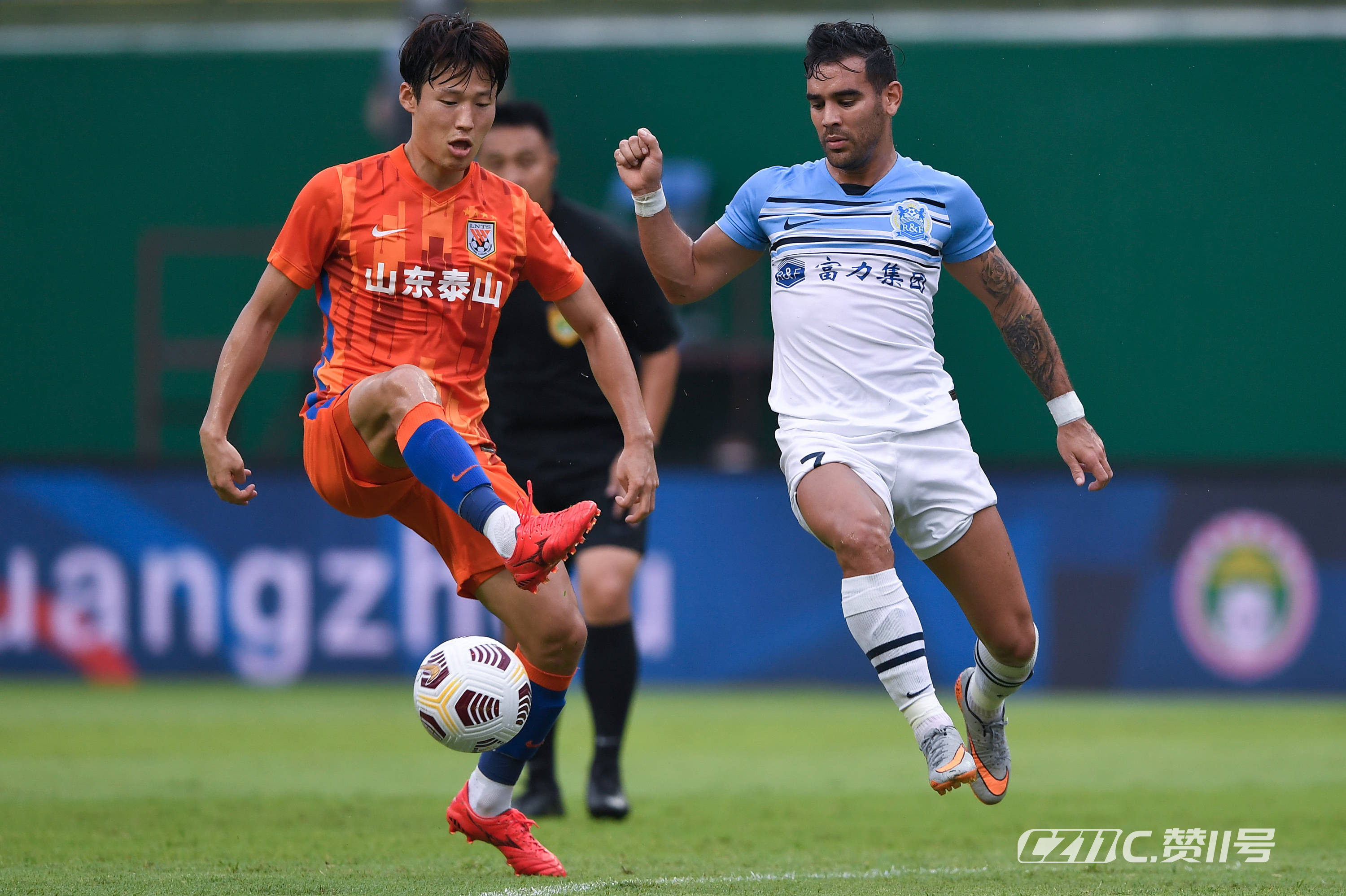 洛国富攻防两端,深度解析洛国富