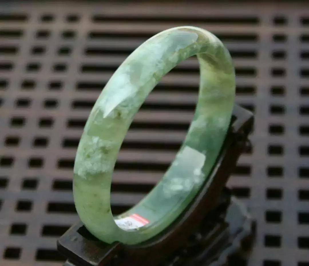 四大名玉哪个最不值钱,四大名玉对比