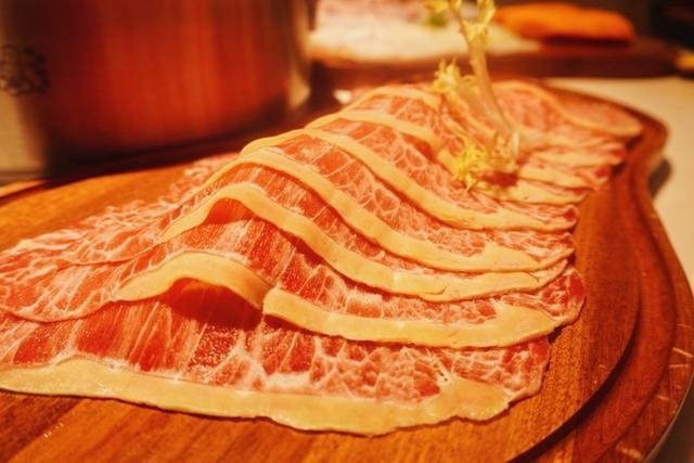 海南三亚旅游去哪里购物好点呢,海南旅游购物攻略最新