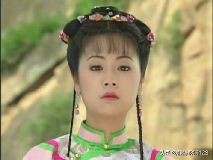 古装美女有名字的,名字带紫的女明星