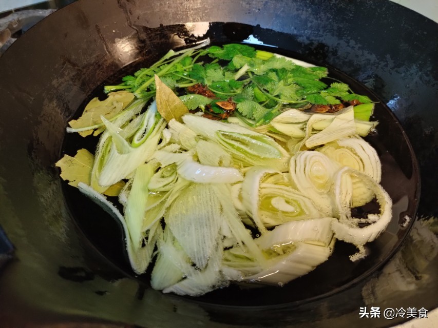 做油辣椒全是泡怎么办,做油泼辣椒的注意事项