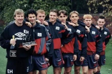 佩蒂特和斯科尔斯,传奇斯科尔斯实况足球测评