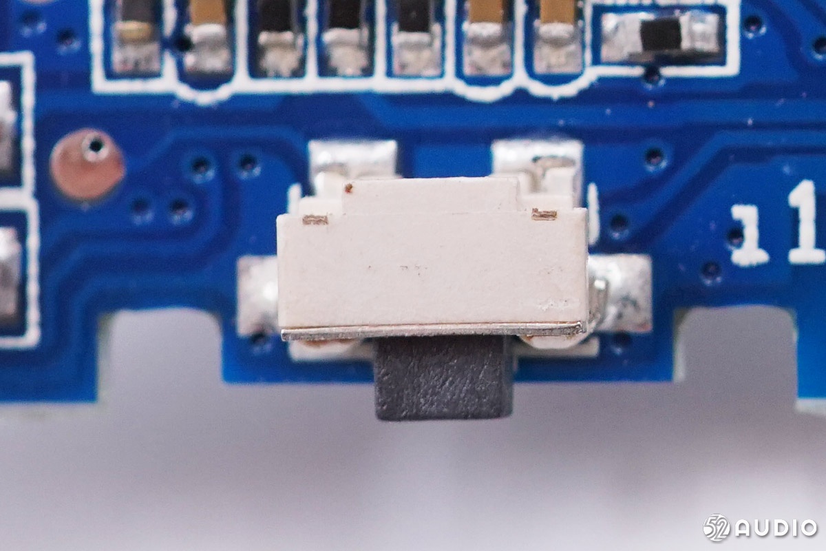 拆解报告山寨airpods恒玄版,airpodspro拆解华强北