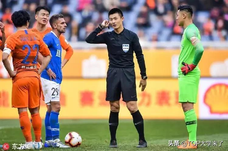 中超裁判傅明现在心理怎么样,足坛裁判傅明