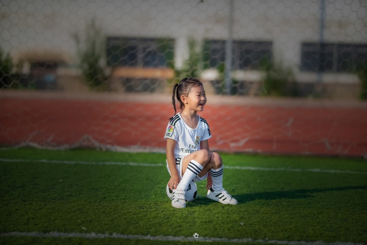 奶爸给儿女拍照,奶爸给妈妈拍照