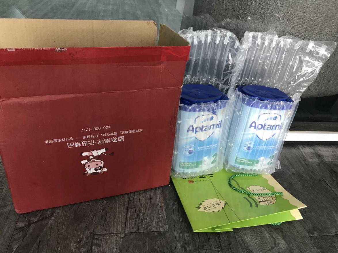 荷兰牛栏和德国爱他美奶粉哪个好,冲德国爱他美奶粉的正确方法步骤