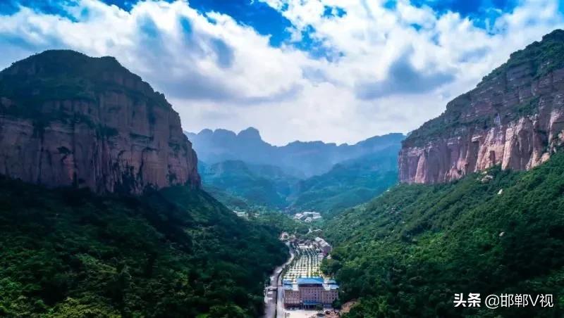 七步沟峡谷幽深,探幽访古景区