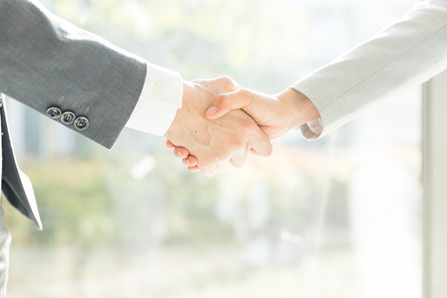 千万别问客户的预算,千万别直接问客户他们需要什么