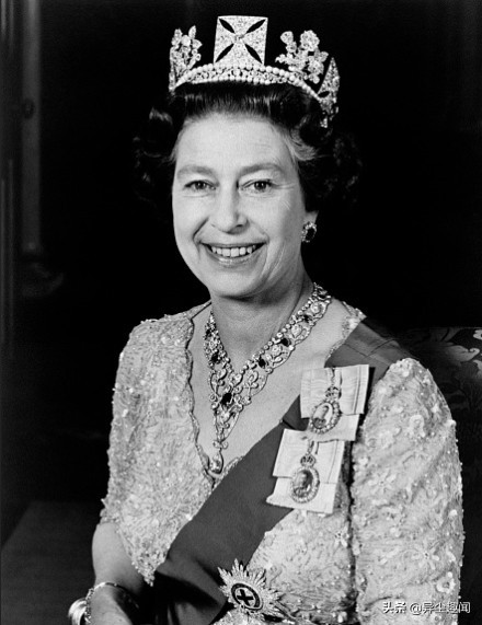 英国王室戴的珠宝,英国王室佩戴珠宝