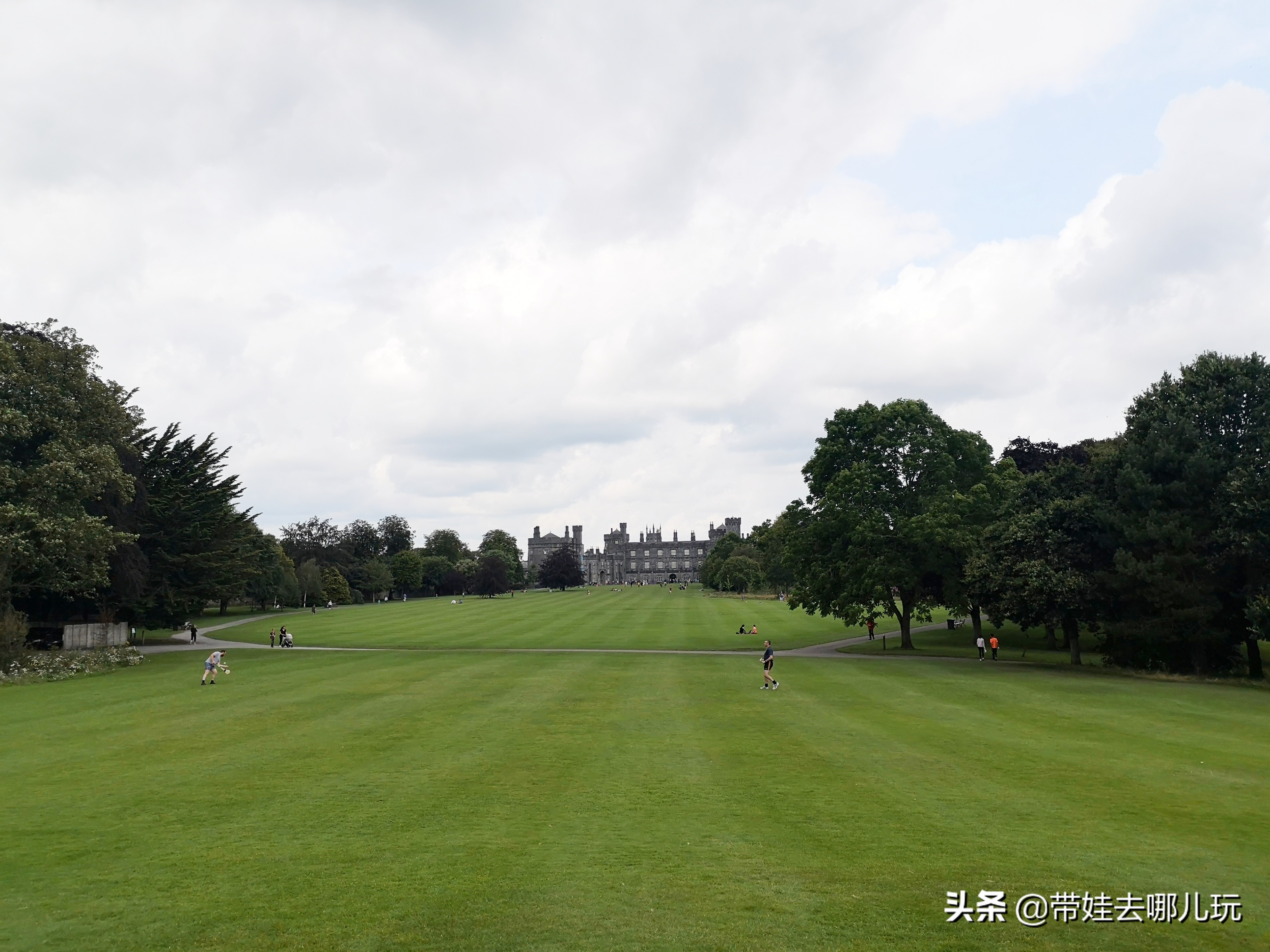 爱尔兰翡翠岛旅游景点,翡翠岛