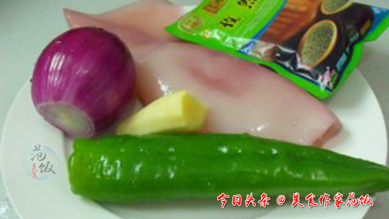 做这道香辣鱿鱼丝好吃到停不下来,湘菜爆炒干鱿鱼丝怎么炒好吃