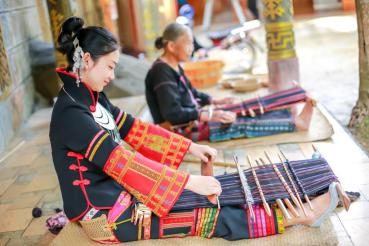 黎族非遗织锦,黎族织锦世界纪录