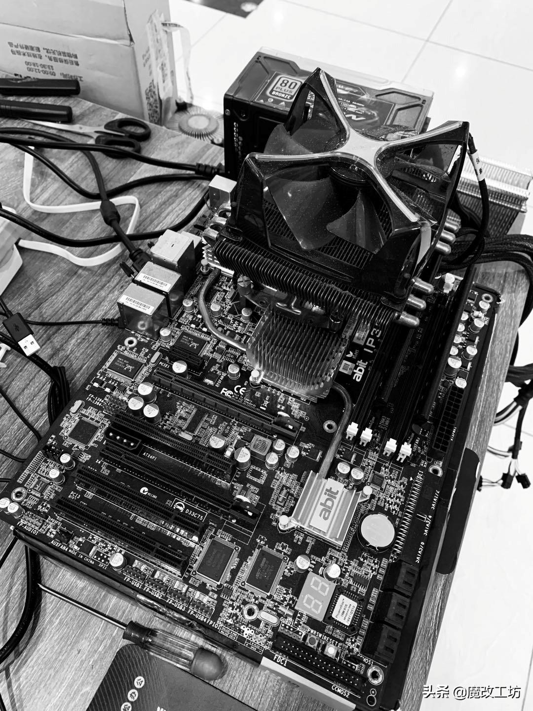 13年前的INTEL酷睿2处理器超频1900FSB突破极限