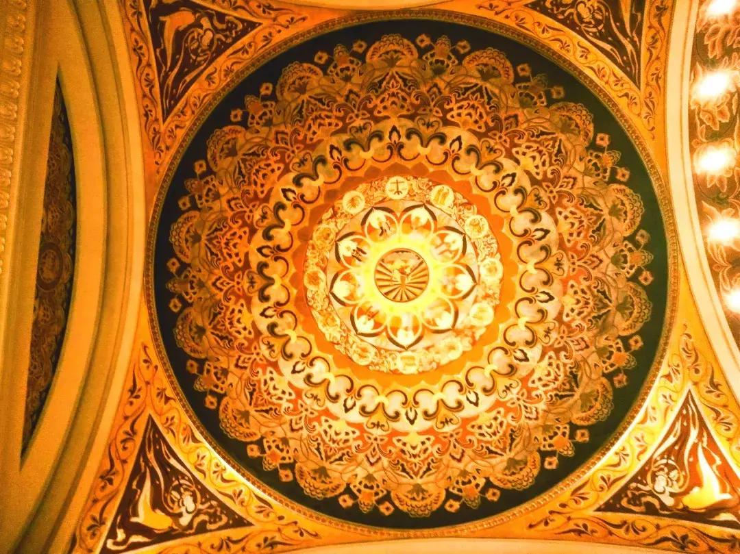 随处皆祥云诸佛现全身手机全景角度下的灵山大佛