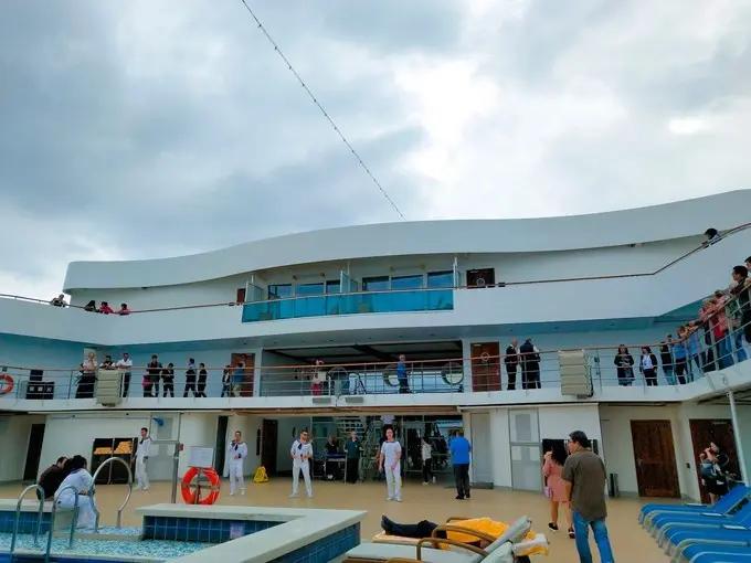 邮轮上班对身体有什么影响,在邮轮上班有危险吗