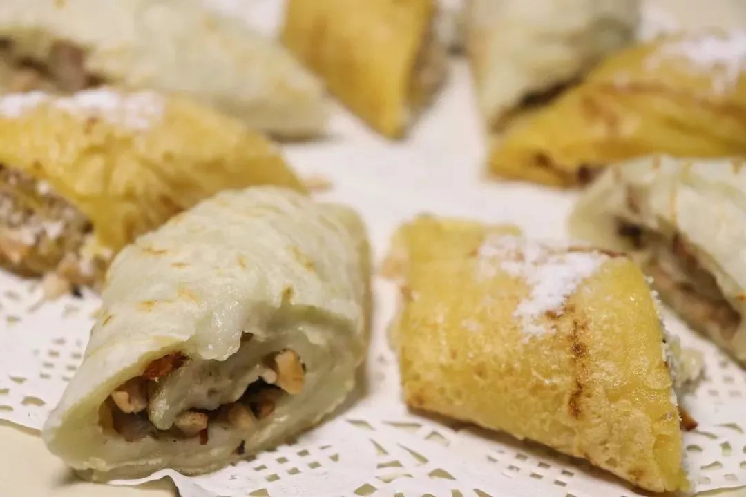 铜盘焗鸡的正宗做法,特色铜盘焗鸡