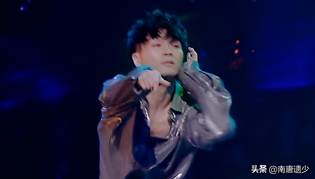 张艺兴和舞蹈风暴街舞选手,舞蹈风暴张艺兴街舞点评