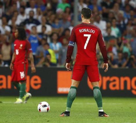 最让前锋害怕的守门员,那些让人望而生畏的守门员