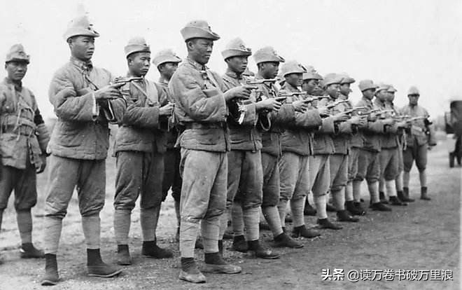 驳壳枪为何在西方不流行,驳壳枪军事记录