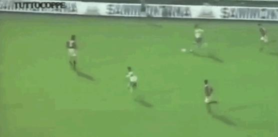 孩提时的记忆：绿茵场上的别样美学，回响在耳边的巴蒂GOAL