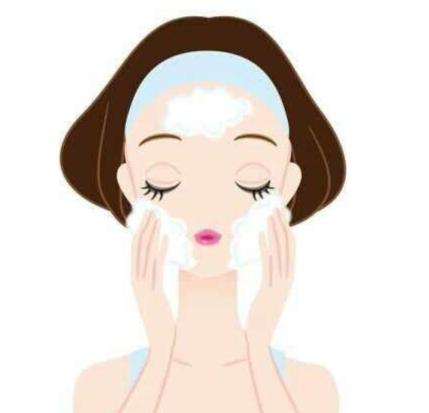 分清自己的肤质秋季更好护肤,秋季护肤到底是先补水