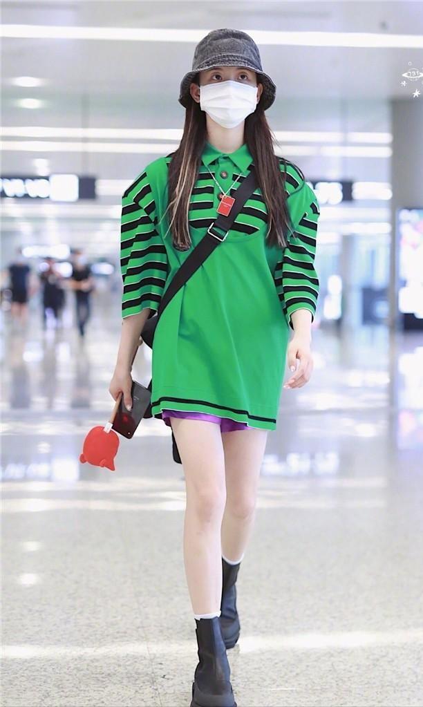 夏天穿的靴子时尚版穿搭,谁说夏季不能穿长靴