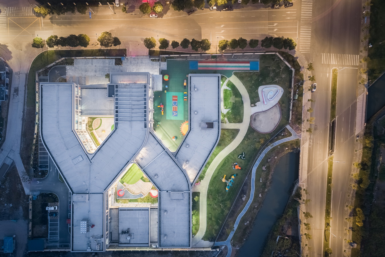 YY梯田学校：宁波艾迪国际幼儿园