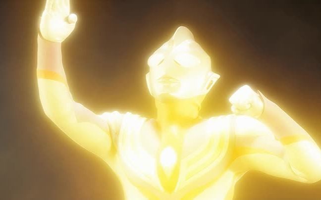 迪迦最初始的形态是黑暗迪迦,黑暗迪迦vs迪迦闪耀形态