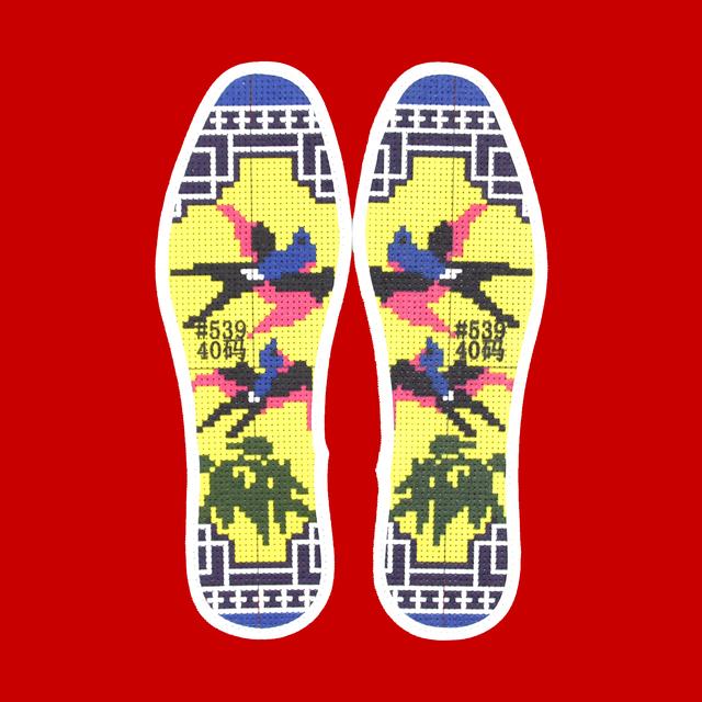 鞋垫绣花绝美,老式手工绣花鞋垫