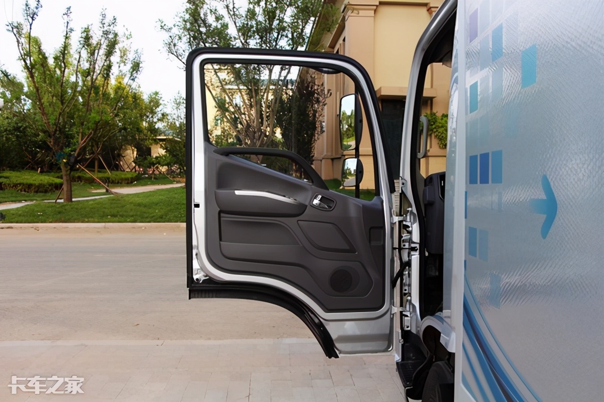 奥铃cts143马力能拉6吨吗,奥铃cts143马力几吨后桥