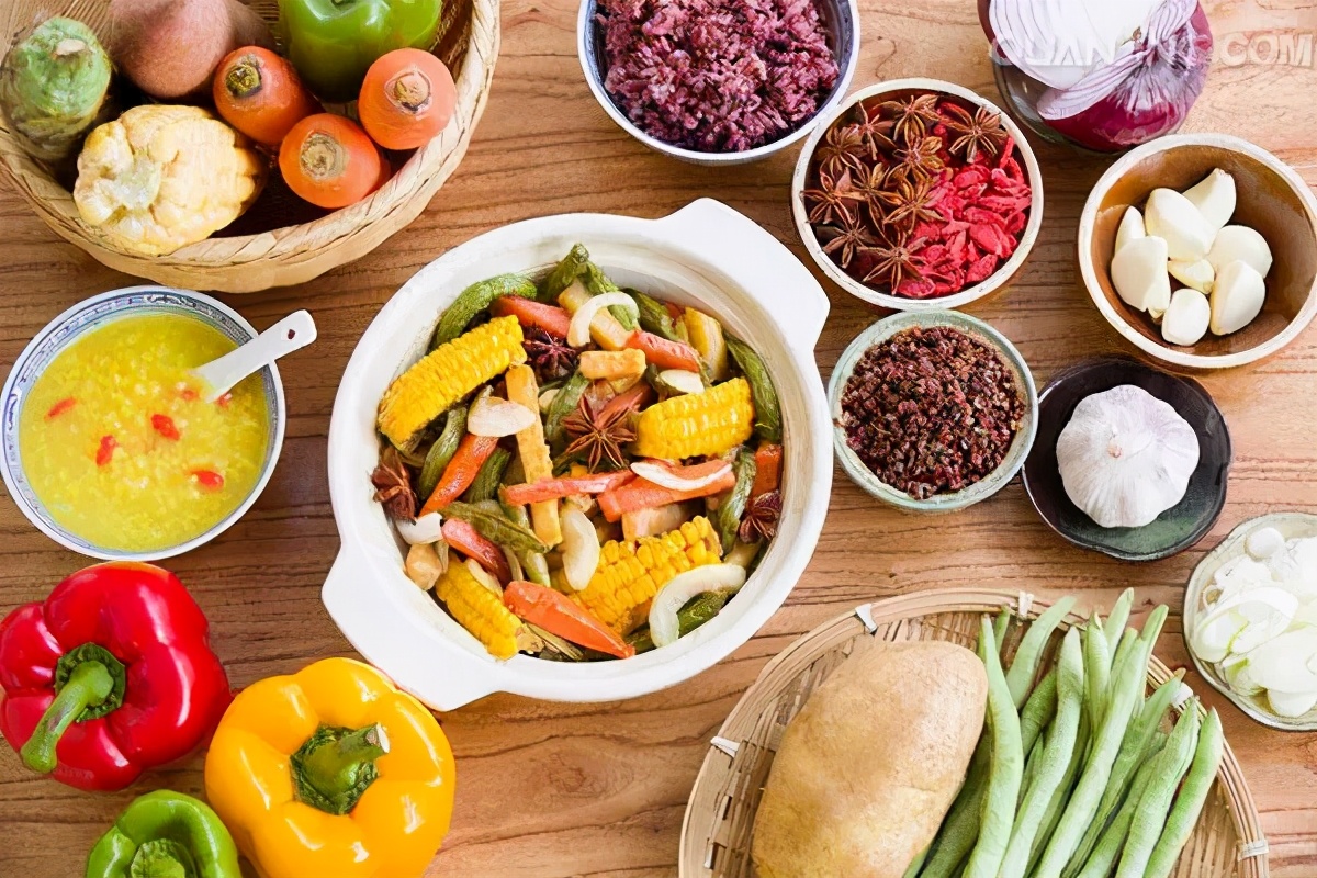 70岁老人化疗后手和脚肿正常吗,老人化疗之后身体越来越差