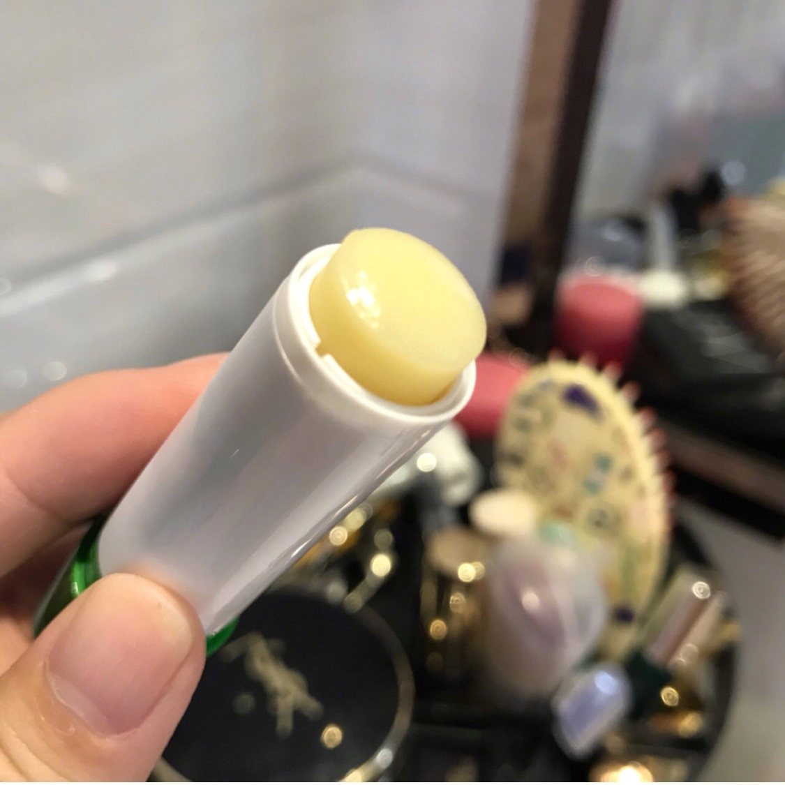 最好用的10款唇膏是哪种款式,14款网红润唇膏红黑榜