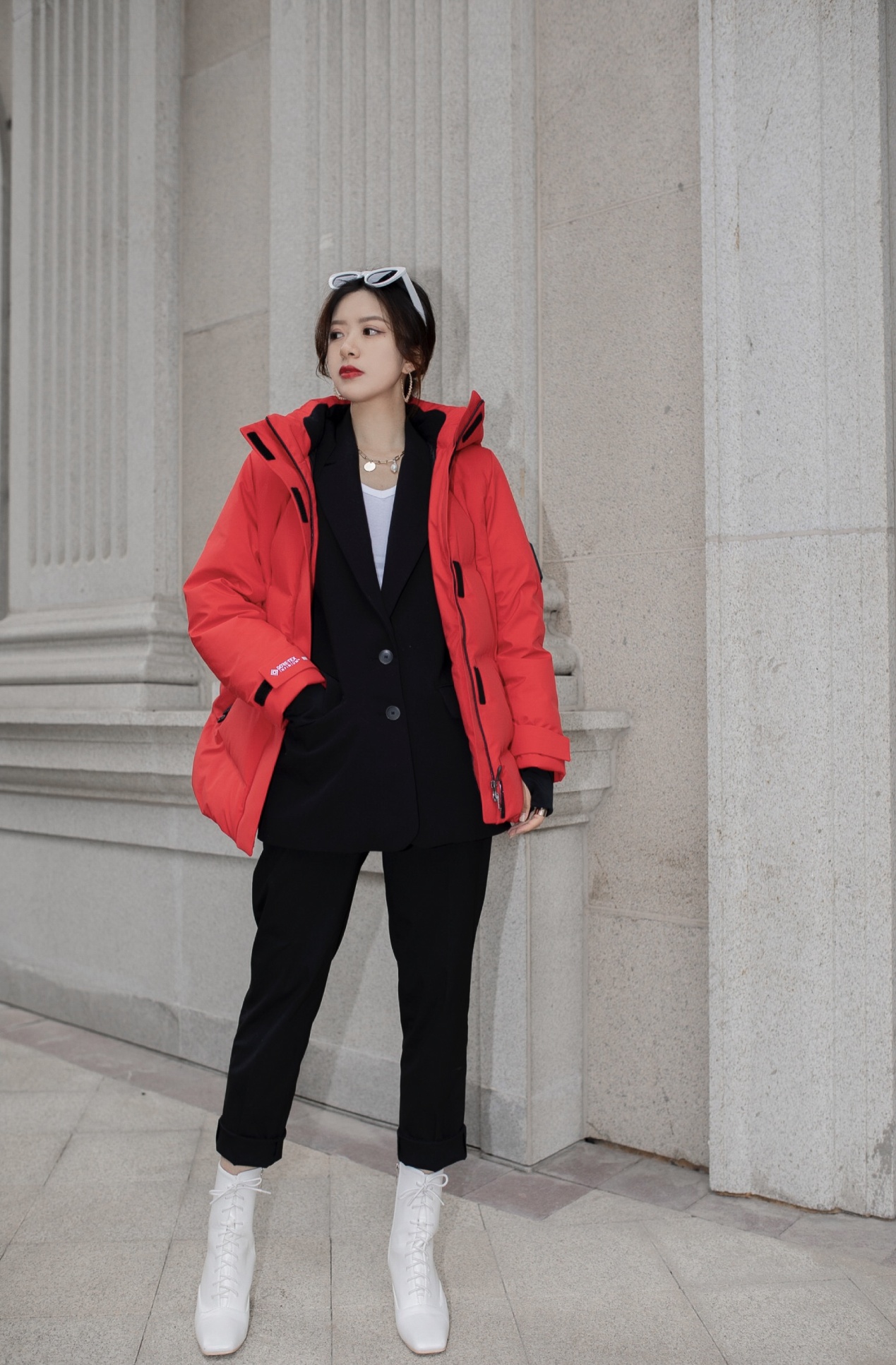 斯嘉丽·约翰逊波司登,新年穿搭羽绒服高级感