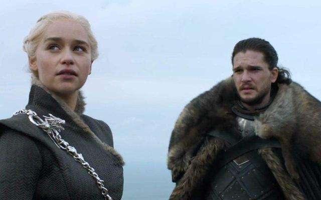 权力的游戏S8E5∣孤独的龙妈和固执的琼恩,都逃不开宿命的安排