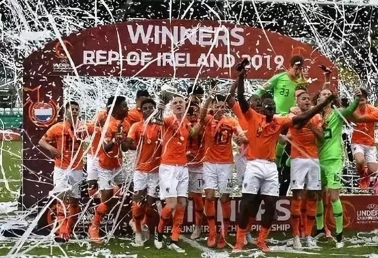 荷兰最近十年足球战绩,荷兰足球最近10场战