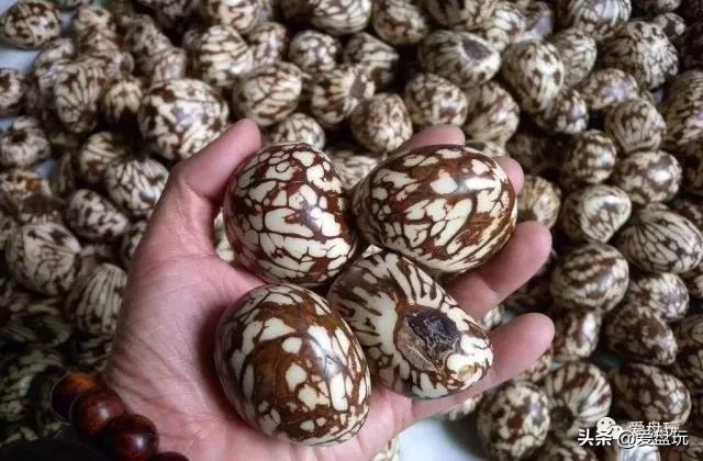 值得盘玩的小众木质手串,小众好看手串有哪些款式