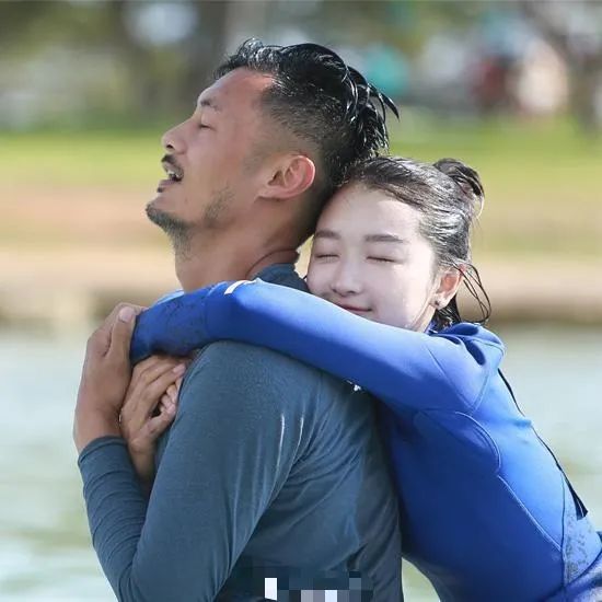 周冬雨娱乐圈营销,周冬雨在娱乐圈中的地位如何