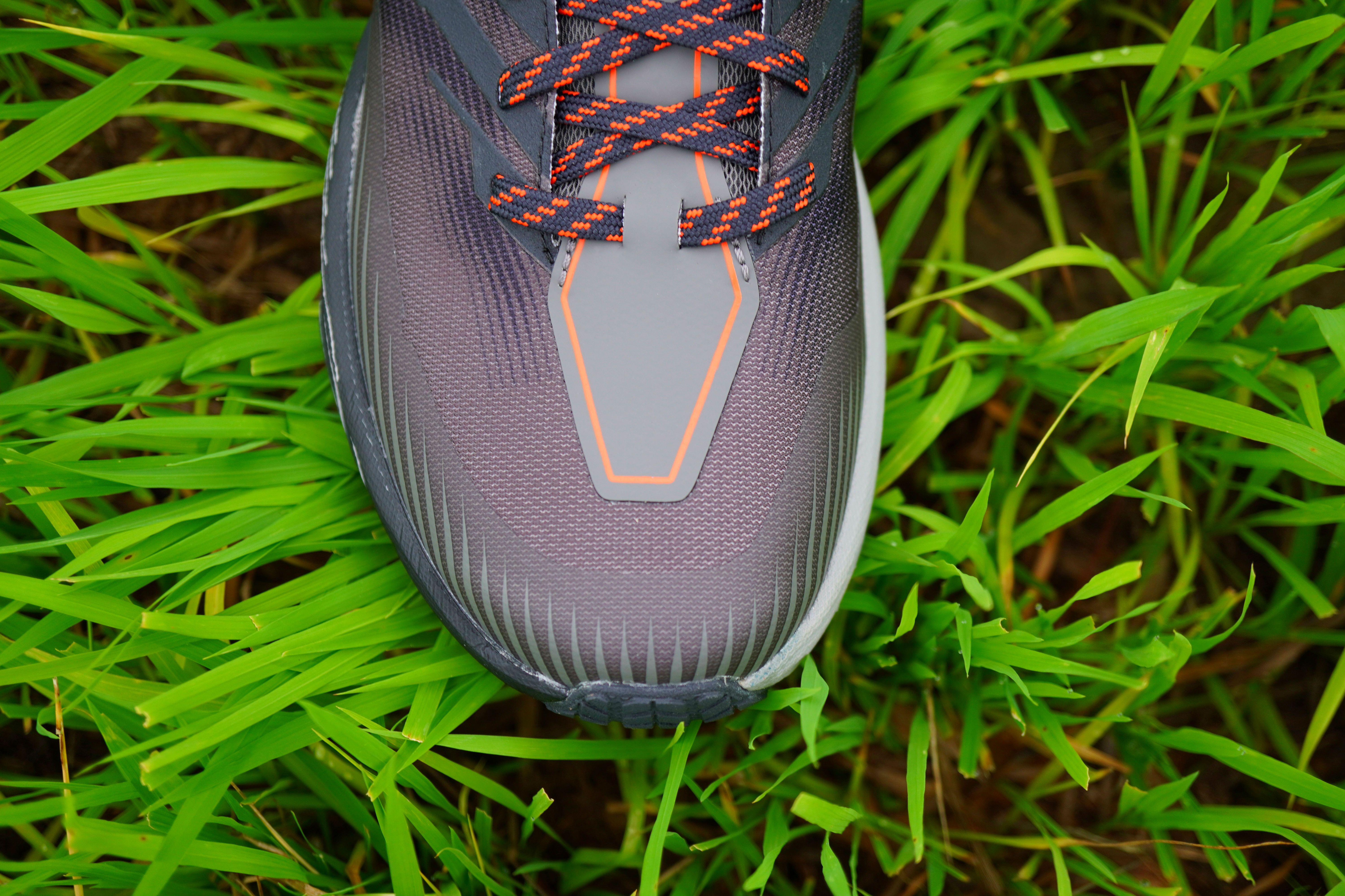 飞速羚羊4跑鞋祥云版,飞速羚羊4代跑鞋适合公路跑吗