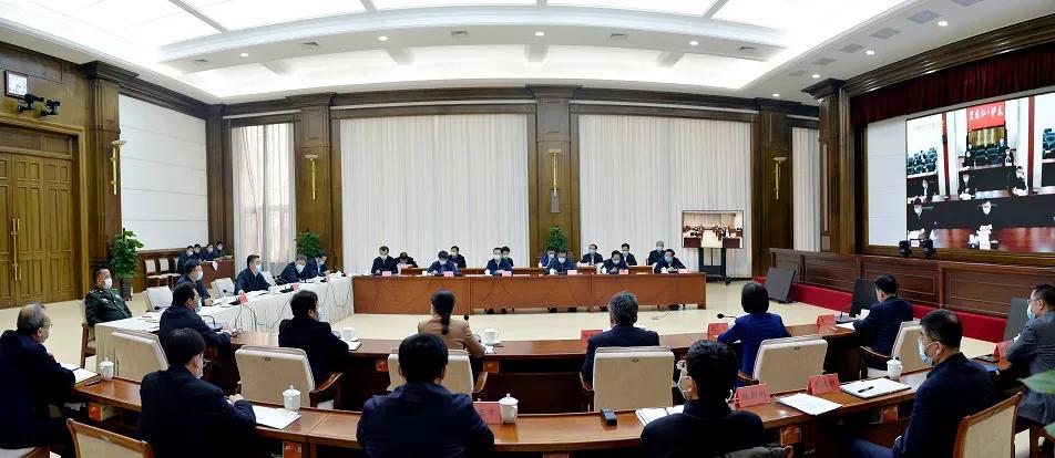 女卫健委主任被追责后续,卫健委副主任被通报