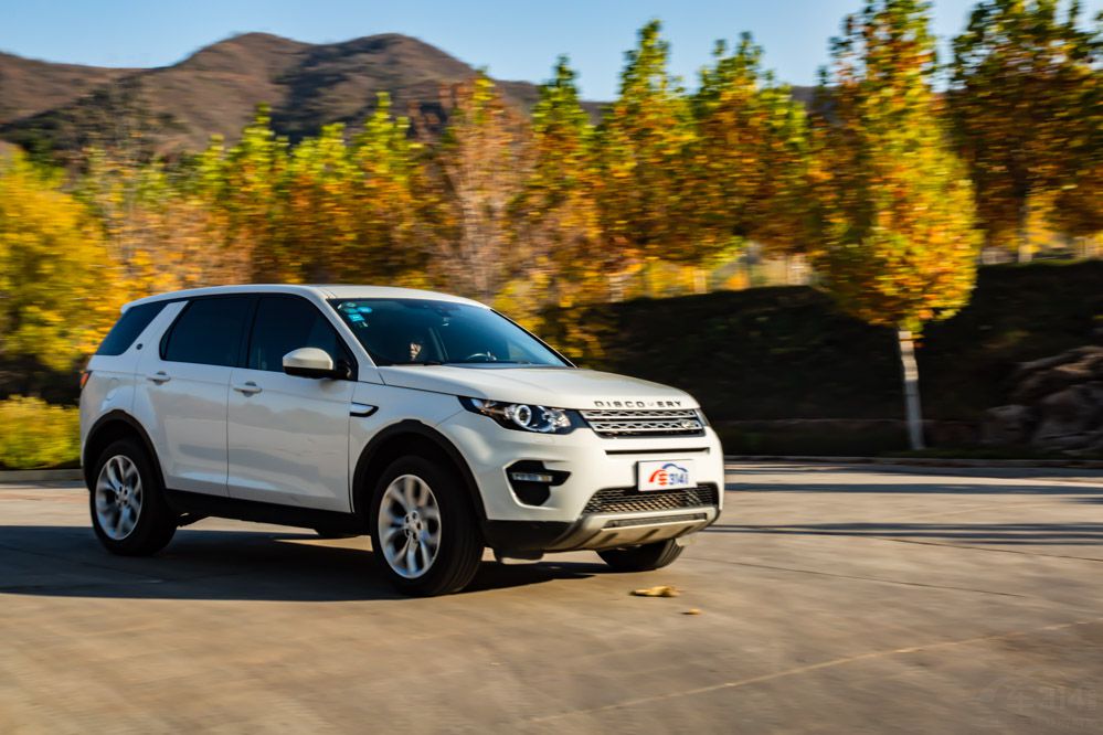 路虎发现神行改发现运动违法吗,发现神行改牛栏杠