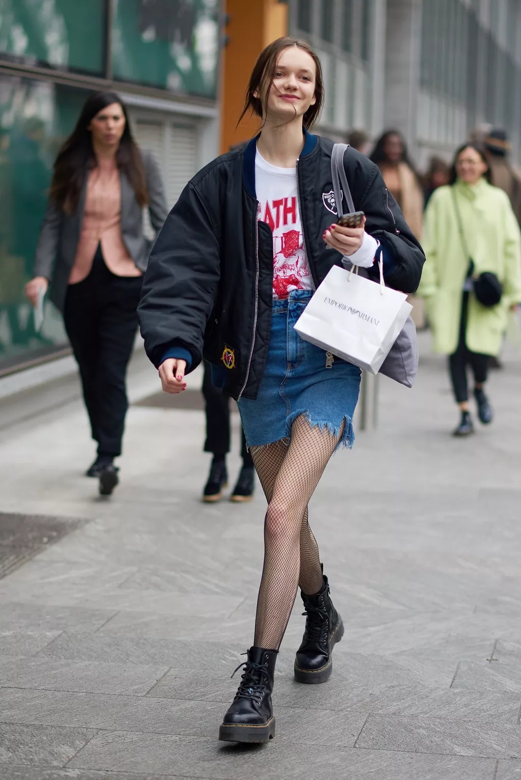英伦风时髦马丁靴,英伦风炫酷马丁靴够不够帅