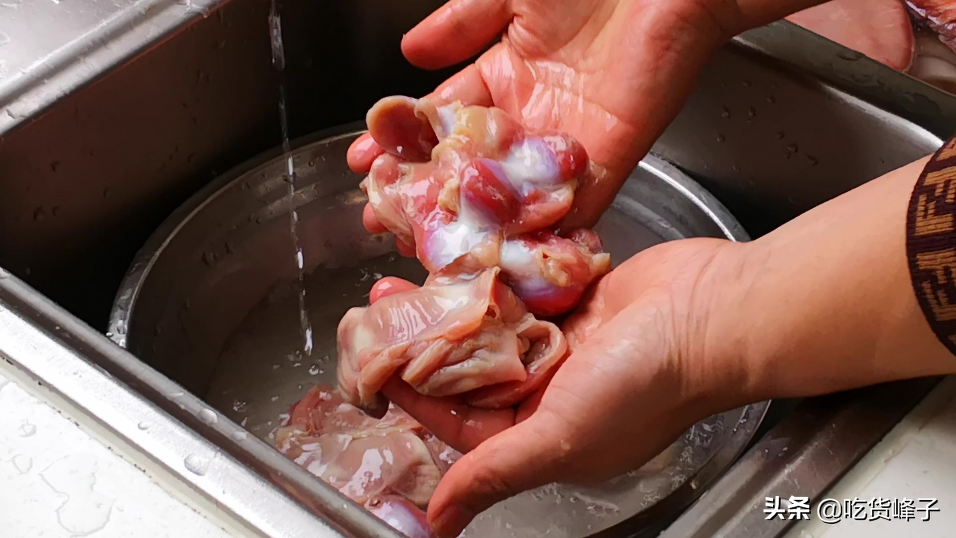 辣炒鸡胗怎么做鸡胗不硬,尖椒炒鸡胗怎么炒又嫩又好吃