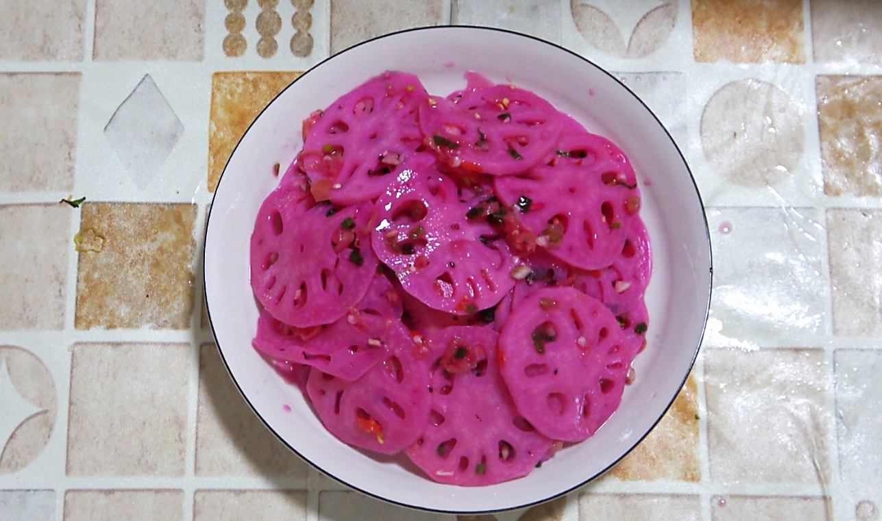 适合减脂期吃的凉拌藕片,藕片凉拌火龙果