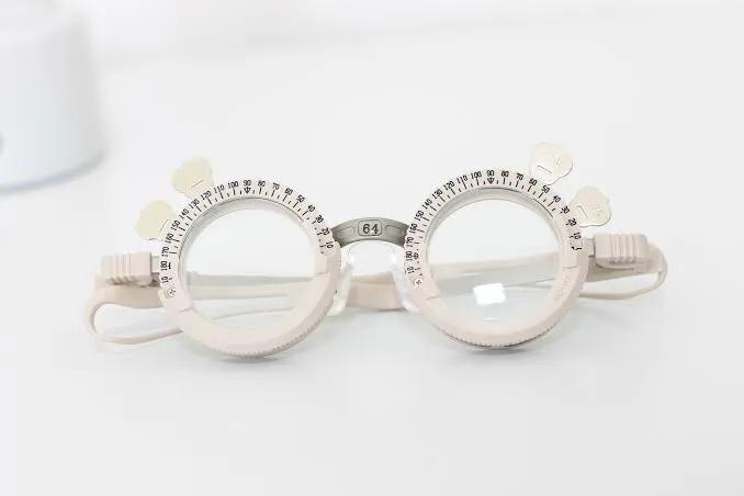 日本治疗近视的眼镜上市了吗,治疗近视眼的眼镜日本