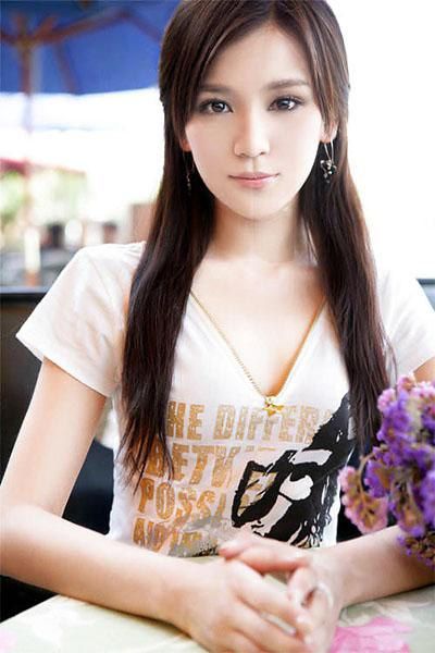 疆籍女性明星,新疆原来很漂亮的女明星