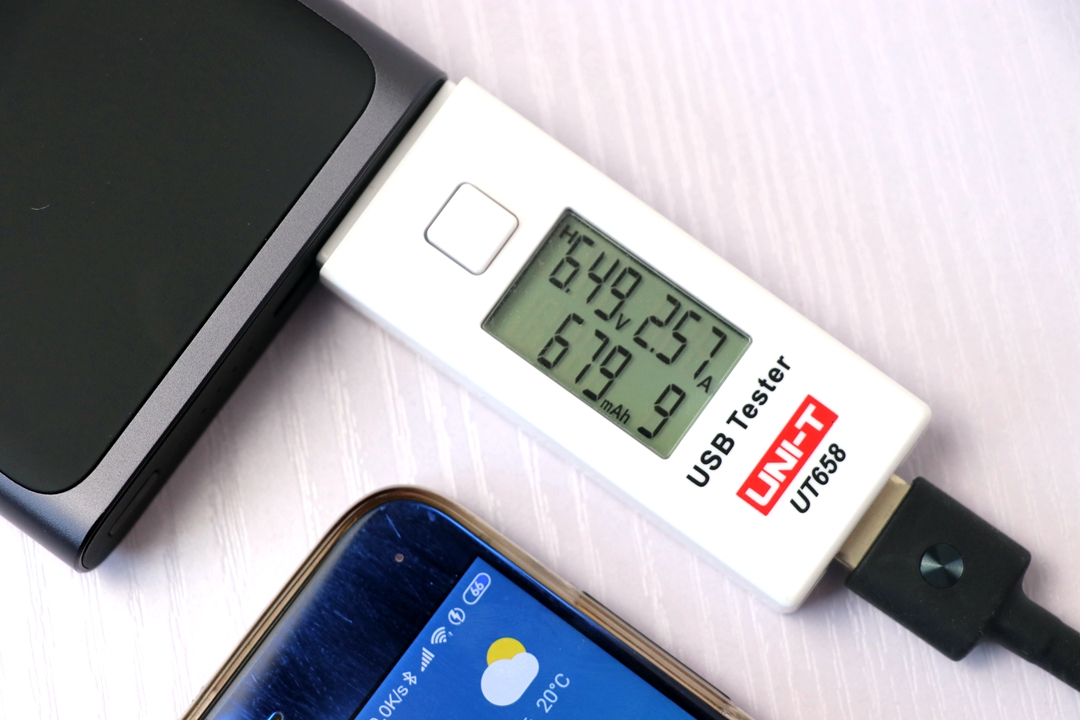 小米无线充电宝10000快充版,小米充电宝大容量20000快充介绍