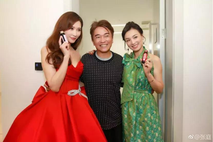 90年代的童年女神,90后的微商企业ipo