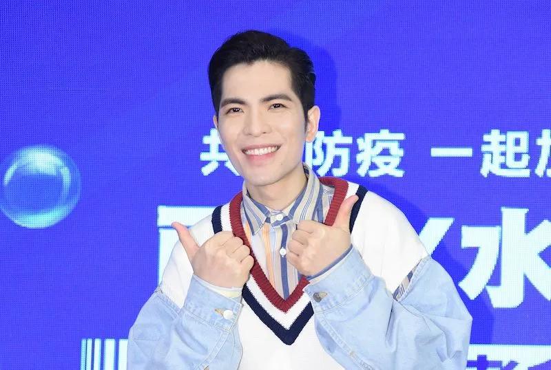 男星穿搭单品推荐,一周男士穿搭合集