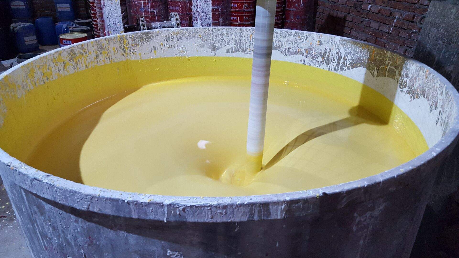 乳胶漆白血病,300元和500元的油漆有什么区别